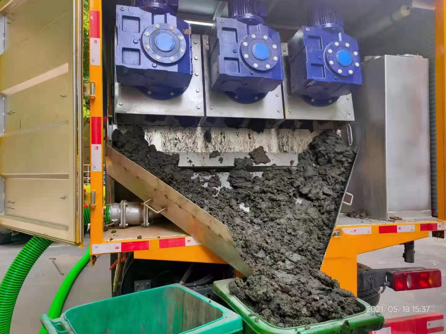 灵丘化粪池清掏城市维护站-泥浆净化干湿分离处理